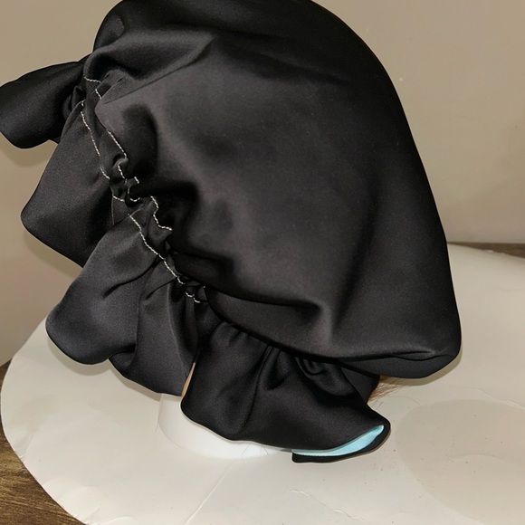 Black & Sky Blue Silk Bonnet – Classic Edition - Picture 3 of 3
